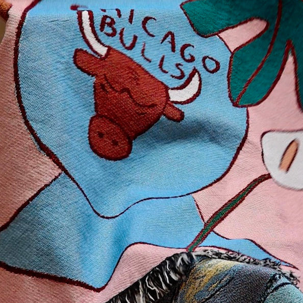 Bulls Vase Blanket - Mini