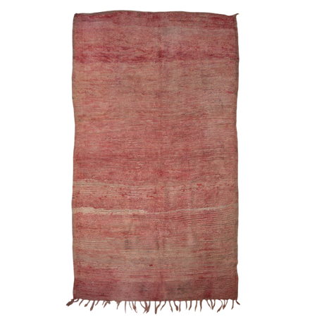 Soft pink ombre Moroccan Boujad vintage rug for a cosy soft modern boho interior.