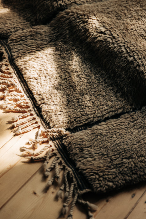 Moroccan Hand-Knotted Beni Mrirt Rug 1029 // 230 x 164cm