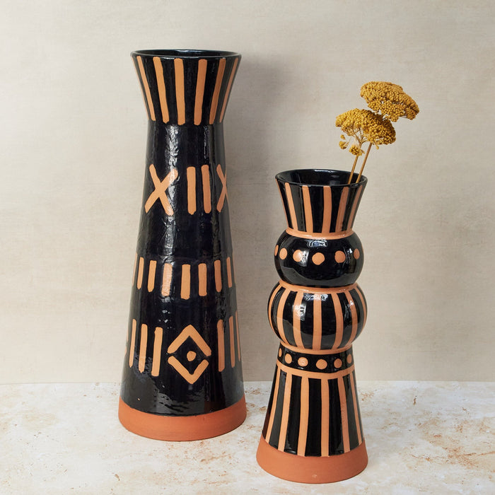 'Sana' Art Vase