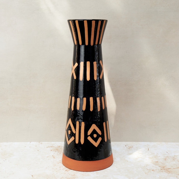 'Sana' Art Vase